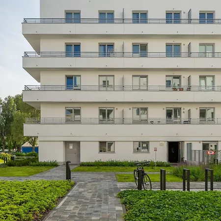 Cosy Air-Conditioned Apartment With Parking In The Garage By Heyrent Premium * Warsaw