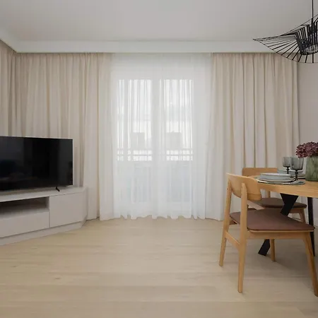 Lejlighed Cosy Air-conditioned With Parking In The Garage By Renters Prestige