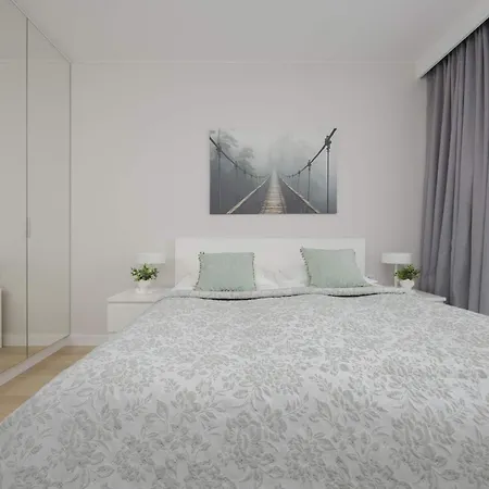 Daire Cosy Air-conditioned With Parking In The Garage By Renters Prestige Varşova